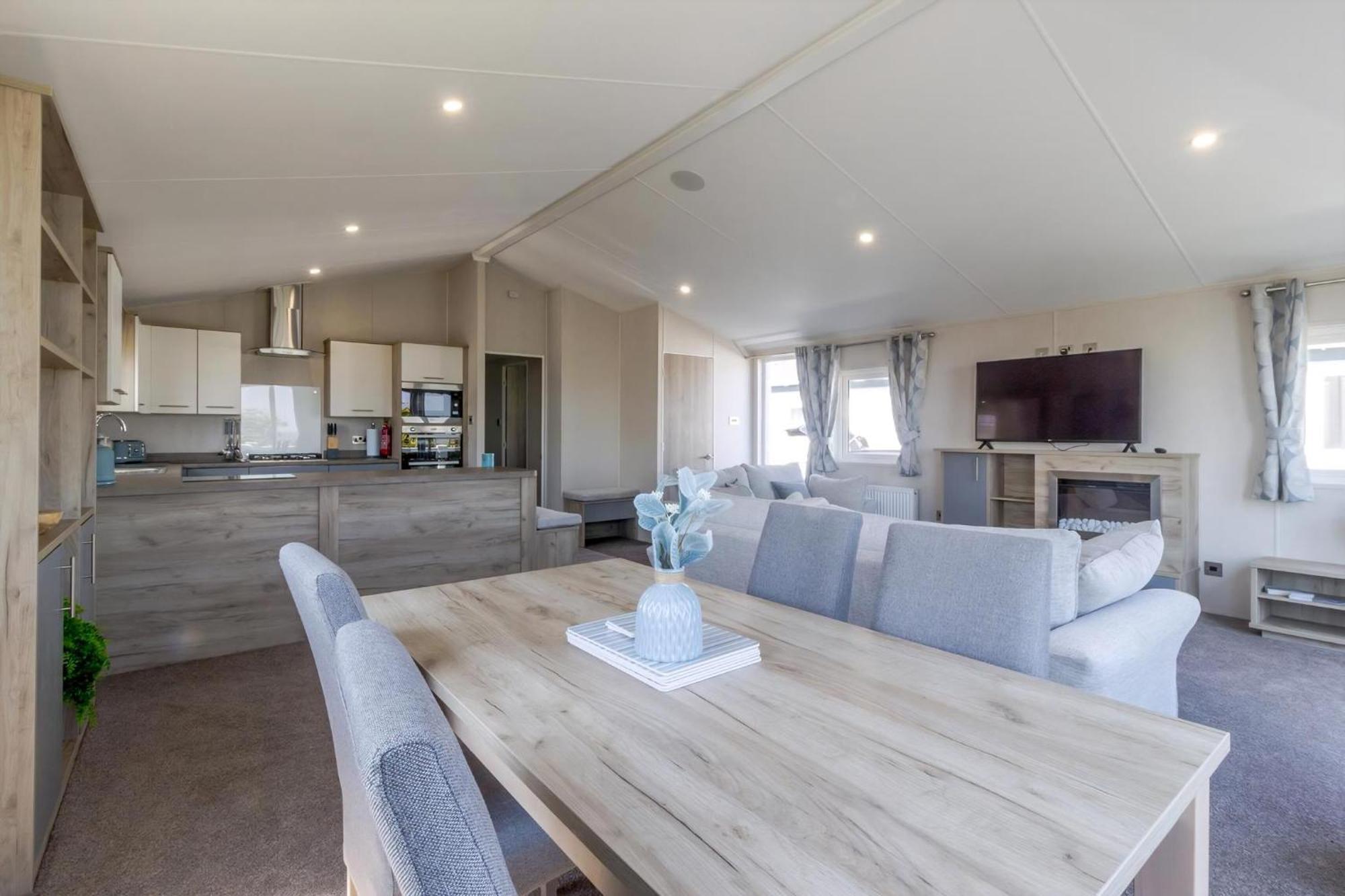 Stunning 6 Berth Lodge With Full Sea Views In Suffolk Ref 68007Cr Lowestoft Zewnętrze zdjęcie